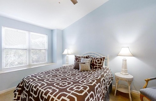 Amelia City House | 212 Sailmaker