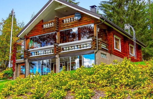 Haapamaki House | 215 m² Apartment ∙ 3 bedrooms ∙ 16 guests