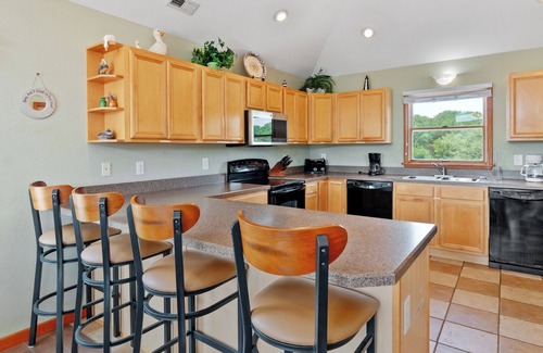 Tuckahoe House | 2150 A Spotted Duck * 4 Min Walk to Beach