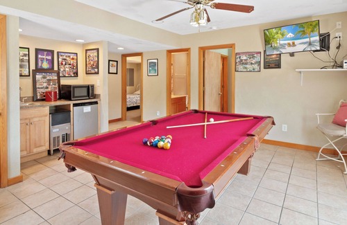 Tuckahoe House | 2150 A Spotted Duck * 4 Min Walk to Beach