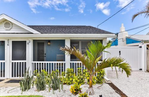 Boardwalk House | 216 Kirkland Suite 2 - 2-1 Beachside Pool Home!