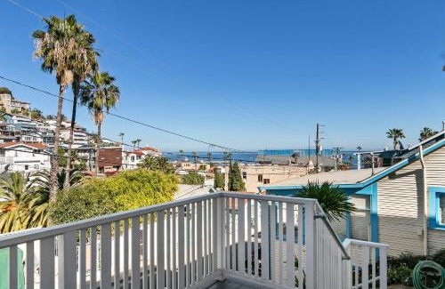 Avalon House | 216WA 216 Whittley A