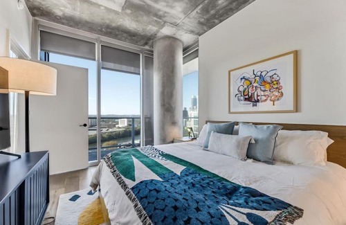 Rainey Street Historic District House | 21st FL 2BD Condo-Rainey St-Best views