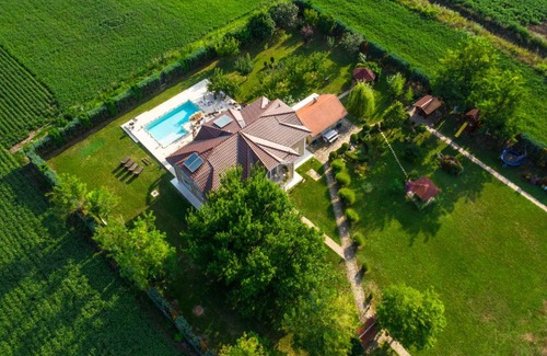 Novi Sad Villa | 22.22 house