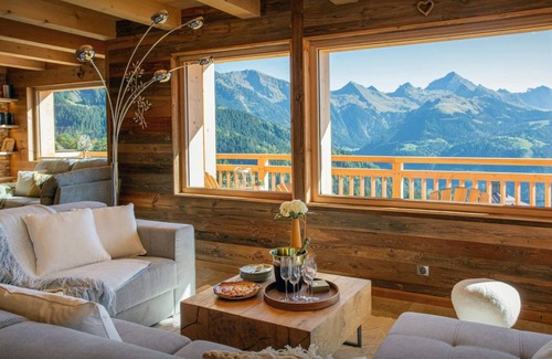 Manigod Ski Chalet | 220 m² Chalet ∙ 5 bedrooms ∙ 14 guests