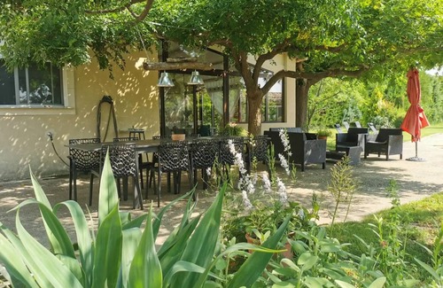 Sarrians House | 220 m² House ∙ 5 bedrooms ∙ 10 guests