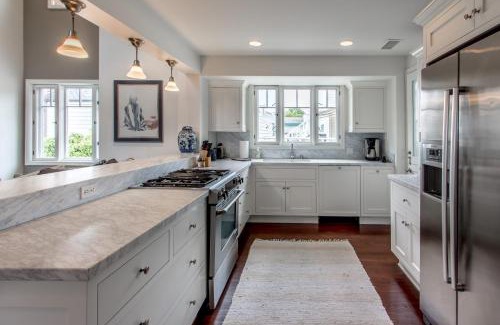 Corona del Mar House | 2204 and a half Waterfront Dr