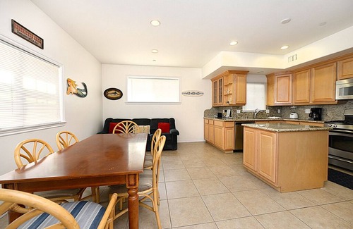 Avalon Condo | 227BB: Modern Town Home in the Heart of Avalon, Dual Master Suites, *VIEWS* -