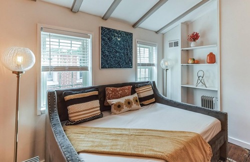Southwark Villa | 228 Catherine Street
