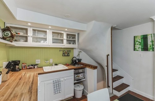 Southwark Villa | 228 Catherine Street