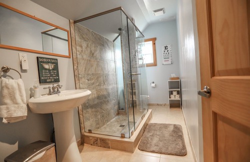 Haliburton House | 23 Maple