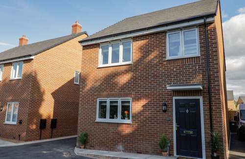 Coventry Cottage | 23 Moat House Close