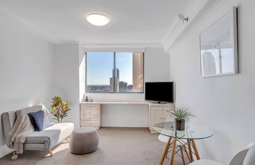 Haymarket Apartment | 23 Storeys Up Functional Sydney CBD Sanctuary