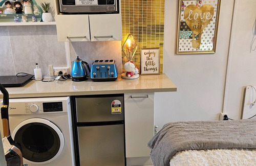 Mount Albert Apartment | 23 Studio Apartment in Mount Albert