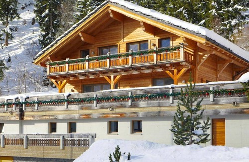 Randogne Other | 230 m² Accommodation ∙ 5 bedrooms ∙ 10 guests