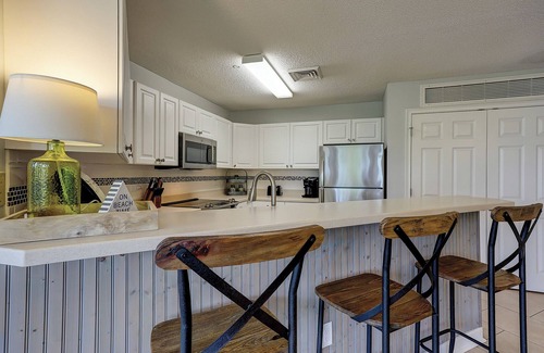 North Forest Beach Condo | 2303 Seacrest - 2 Oceanfront Pools, Beach Bar, & Steps to the Beach!