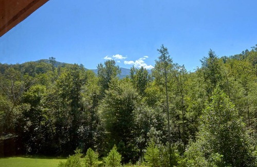 Cosby House | 232 m² House ∙ 4 bedrooms ∙ 18 guests