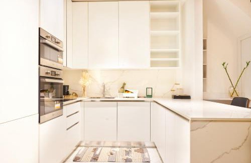 Labadi Apartment | 233 Boulevard by QUAO REALTY