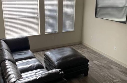 McKinney Apartment | 24 Hour Gym, House, Outside Pool, Elevator, Great Parking