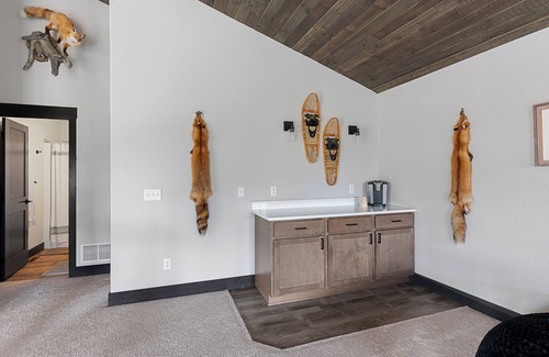 Lead House | 24 KARAT Lodge at Terry Peak