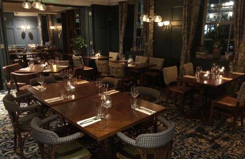 Chalfont St Peter Hotel | 24 m² Hotel ∙ 2 guests