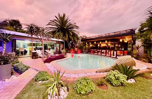 Greater Johannesburg Metropolitan Area Hotel | 24 On Basil Boutique Luxury Hotel