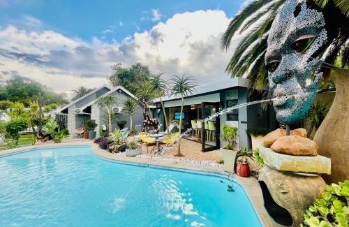 Greater Johannesburg Metropolitan Area Hotel | 24 On Basil Boutique Luxury Hotel