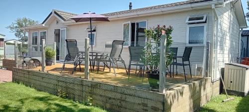 Welton House | 24 Park Views for Holidays or Short Breaks please no commercial vans thank you