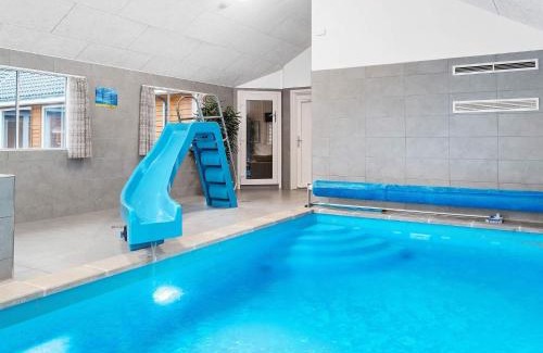 Olpenitz House | 24 person holiday home in Hasselberg