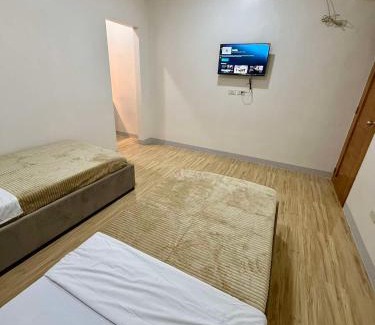 Catbalogan City House | 24-Seven Guesthouse - Room 202