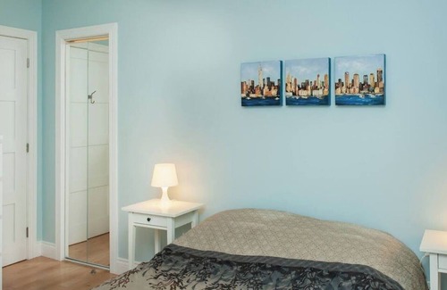 De Lorimier Apartment | #241 Cozy Apt Plateau Mont Royal