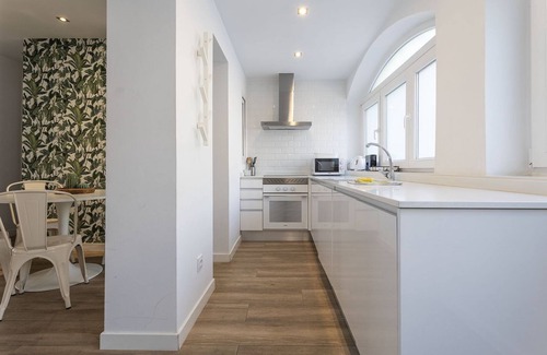 Cotos Apartment | 245. Castellana La Paz Madrid