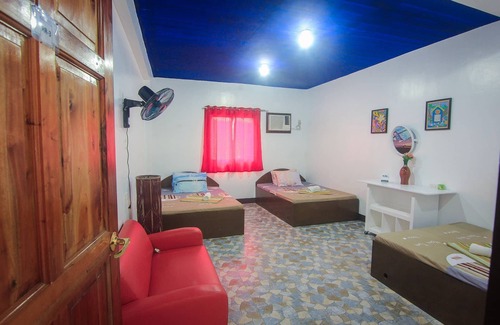 Tiwi Hotel | 247 BalikBayan Fun Resort