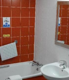 Oldham Hotel | 247Hotel