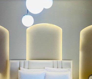 Nakhon Sawan Hotel | 24Rooms นครสวรรค์