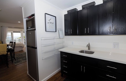 Laguna Beach Cottage | 25% DisCount; Rarely Available, OCean View & Sunsets; Steps to Sand