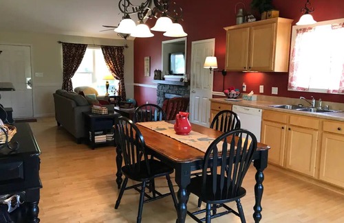 Taylorsville Cottage | 25-Lake & Bourbon Trail Getaway