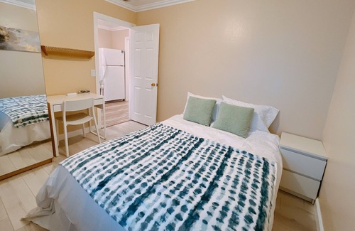 Rowland Heights House | 25 mins to Disneyland - 2BR nice for small family