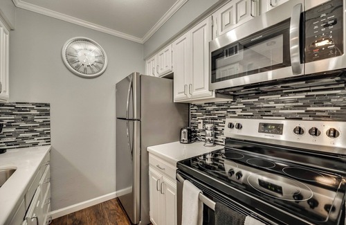 Irving Apartment | 25% OFF 1BD Apt, Pool, HWY161/183 - DFW Irving - I48
