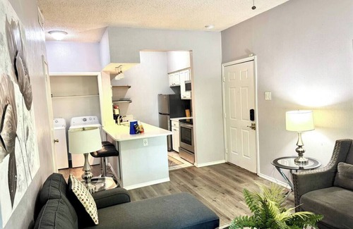 Irving Apartment | 25% OFF 1BD condo, Pool, DFW Hwy 183/360 - Irving - I30