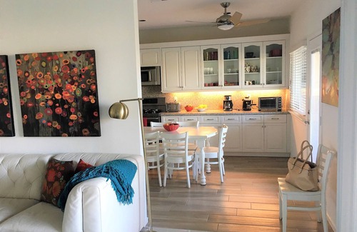 Rancho Mirage Condo | 25%OFF January! STUNNING LAKEFRONT HOME! High ceilings! FAB VIEWS! Modern Space!