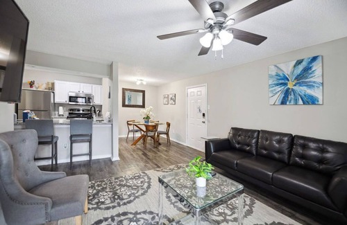 Irving Apartment | 25% OFF New 2BD - Pool - DFW South 183/161 - I041