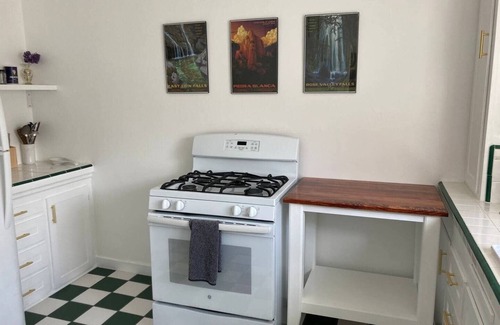 Ventura House | 25% Off Sept 25-28 Comfy Beds Great Reviews & View