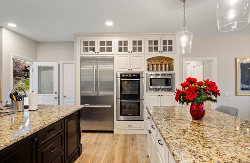 Temecula House | 25%Off Sept WkDays Pool,Spa, 8 Beds, Great Reviews