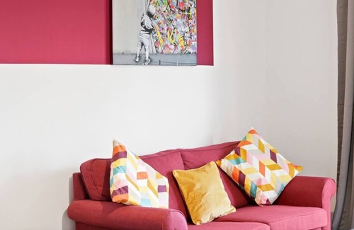Aylesbury Apartment | 25 Off Weekly Contractor & Family Apt