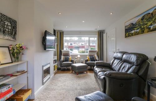 Sawston House | 25 Resbury Close