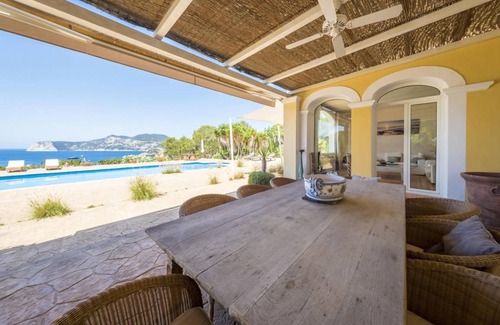 Sant Josep de sa Talaia Villa | 250 m² Villa ∙ 2 bedrooms ∙ 2 guests