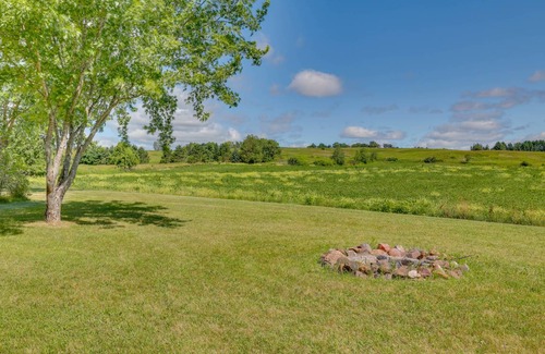 Cadott House | 250 m² House ∙ 5 bedrooms ∙ 9 guests