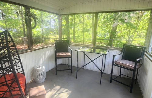 Colonial Beach Cottage | 250 steps to beach & 4 blocks to boardwalk! Early/late in & out is standard!