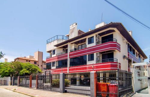 Ingleses Centro Apartment | 250m da Praia na Rua dos Lordes, Ingleses NU2551